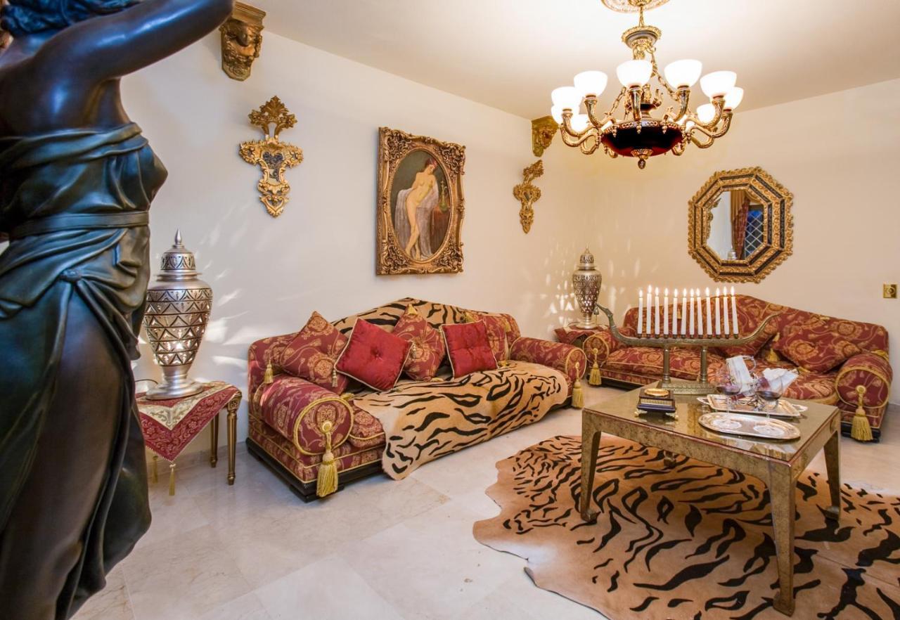 Royal Roman Empire Marbella Ngoại thất bức ảnh
